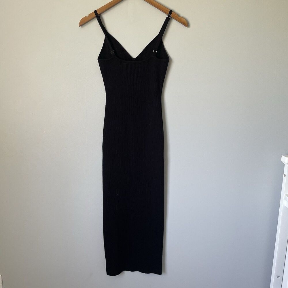 ASTR The Label Jodie Cutout Long Sleeve Knit Sweater Dress Ribbed Black Size Med - Picture 4 of 16